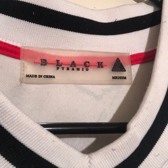 Black Pyramid Shirt - Picture 3 of 6